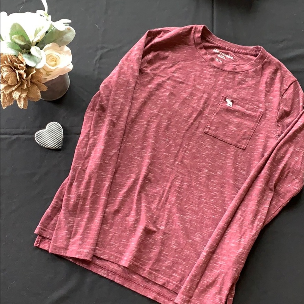 🐣5/$15 red abercrombie long sleeve